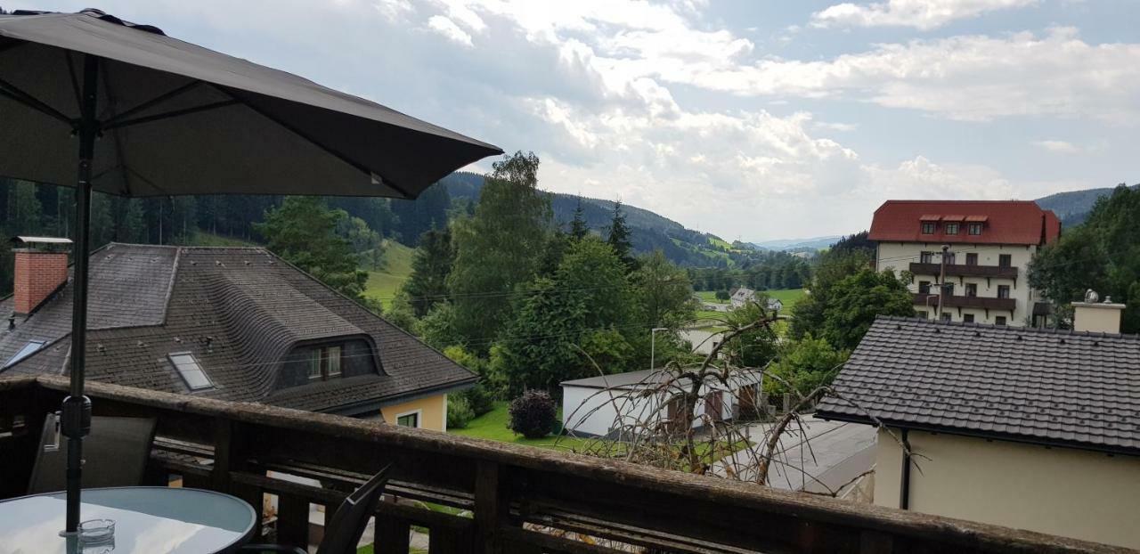 Haus Elena Am Semmering Steinhaus am Semmering Exterior foto